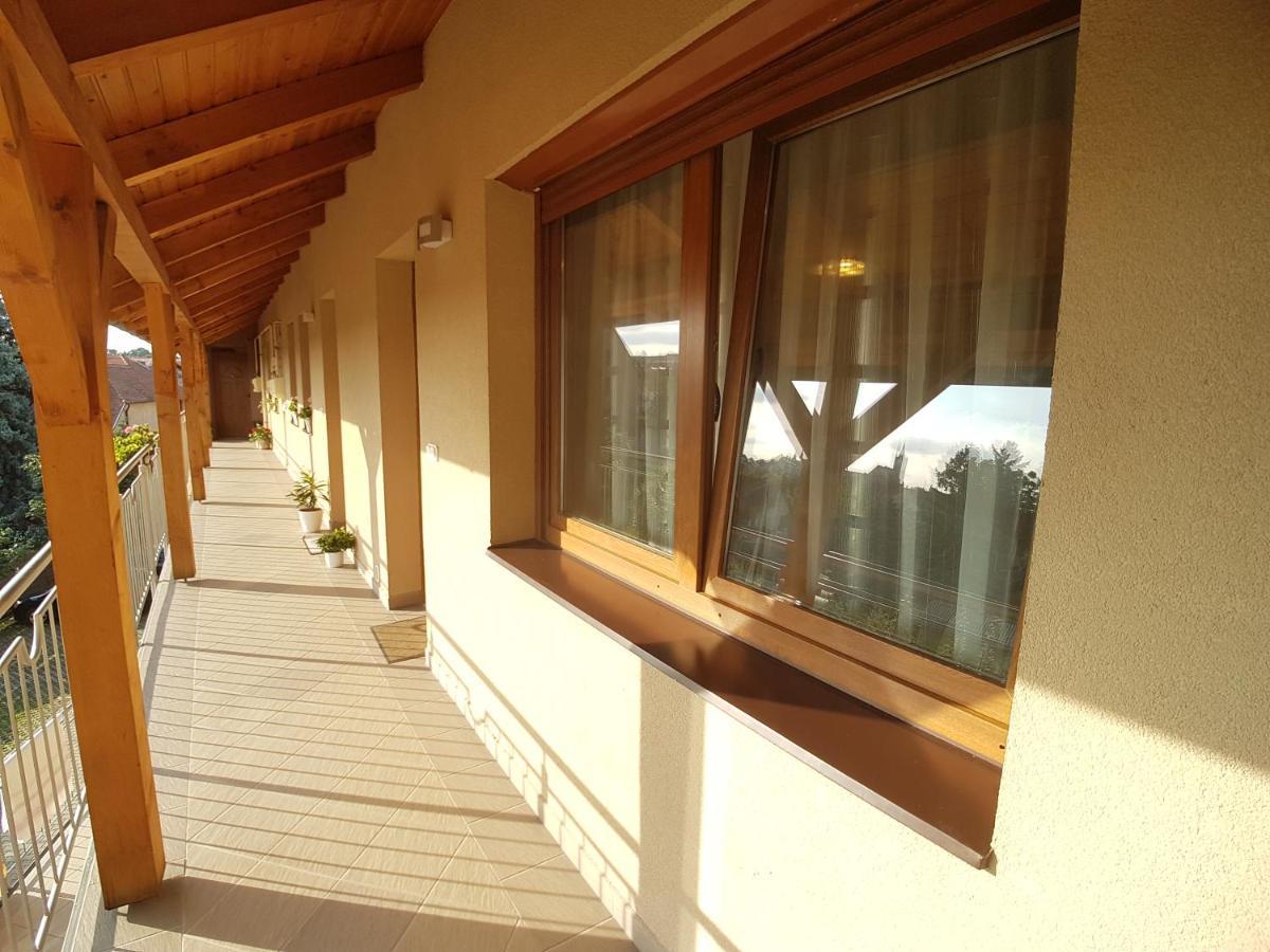 Dorci Apartman Keszthely Exterior foto